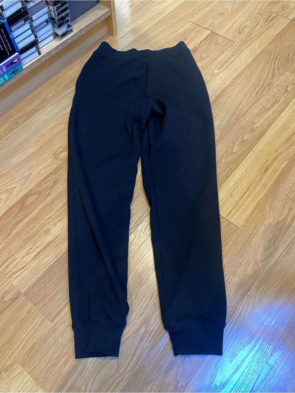 Uniqlo Black Jogger Sweatpants for Women